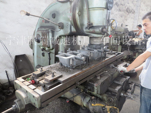 山東騰瑞機廠車間